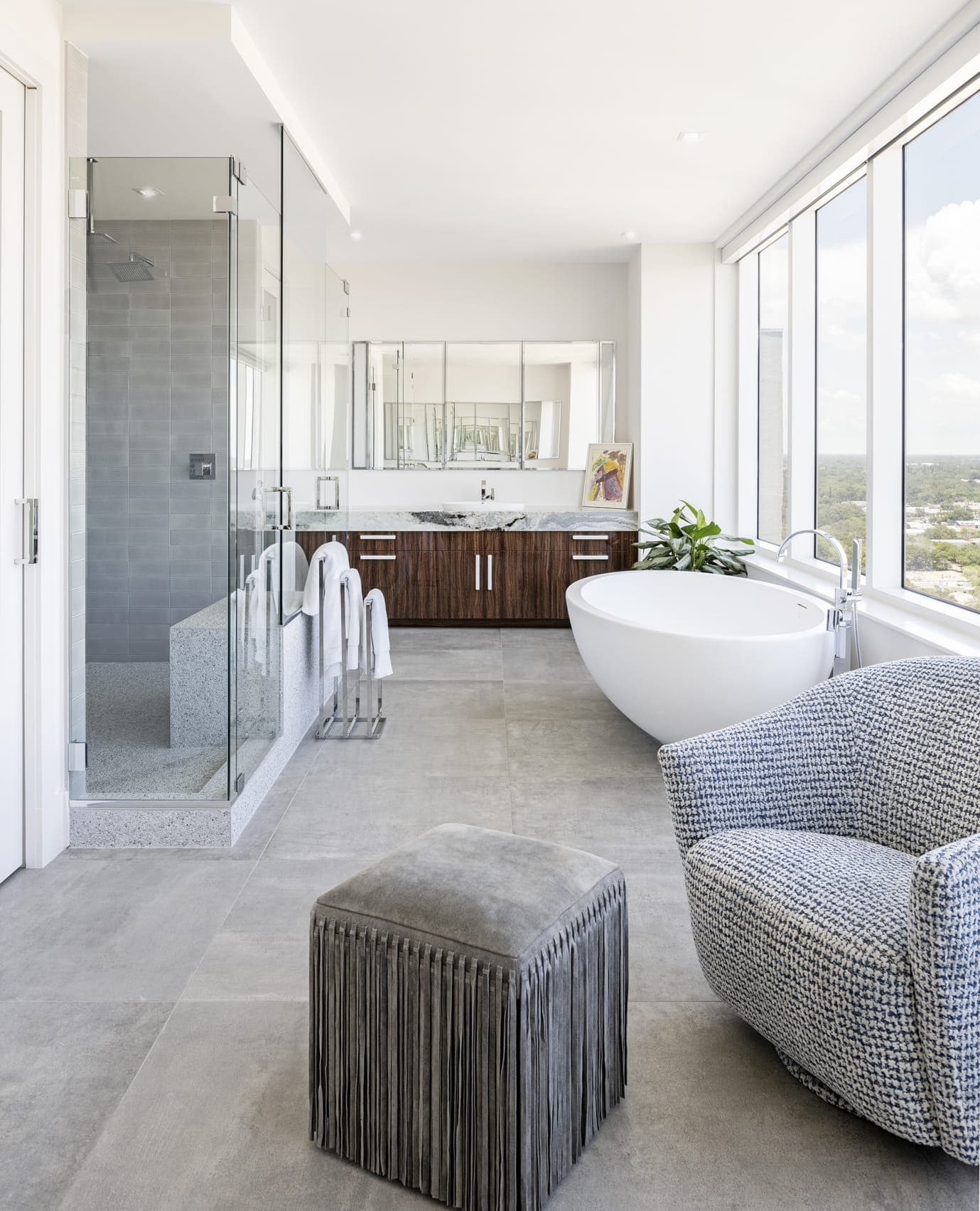 Jkl Penthouse The Blvd Contemporary White Bathroom Grey Stone Tile